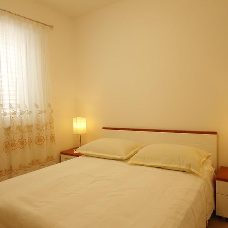 Apartments Marino Supetar Zimmer foto
