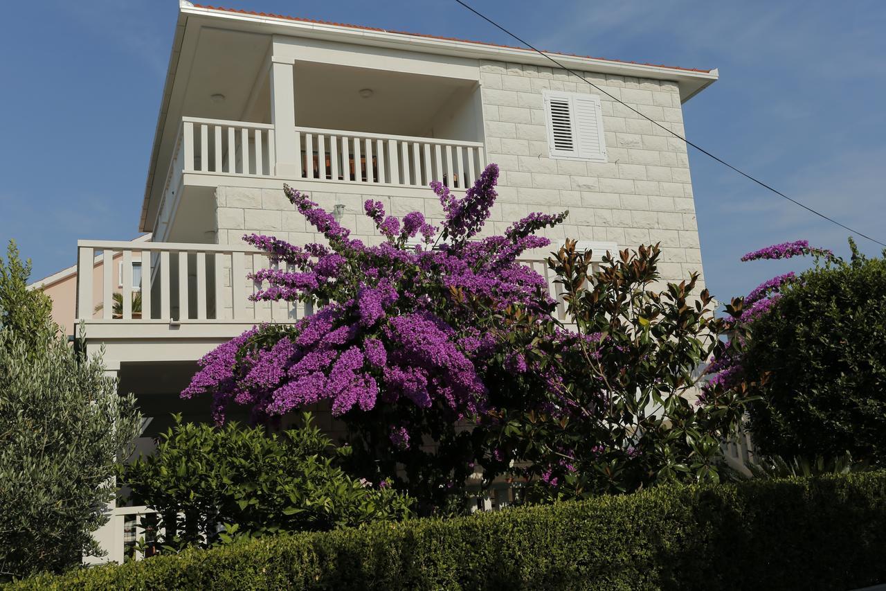 Apartments Marino Supetar Exterior foto